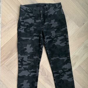 Prosperity denim joggers, black and gray camo print, size XS